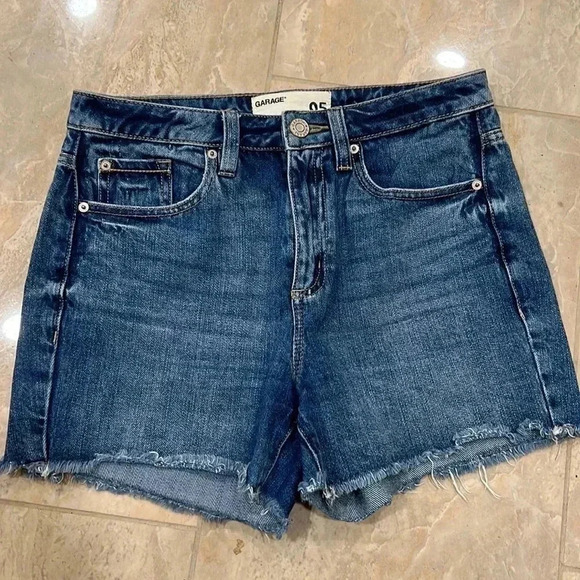 (7)Garage  denim shorts - Picture 1 of 3